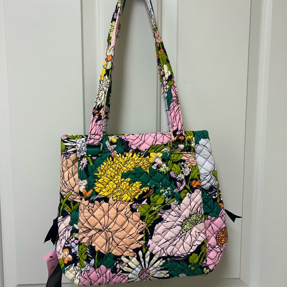 Vera Bradley Bloom Boom Glenna Satchel with accessories NWT
